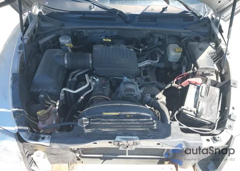 2005 Dodge Dakota Slt from USA, damaged, VIN 1D7HW48N45S321002